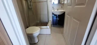 **Exquisite Sectional Title Apartment in Prime North Beach Location**