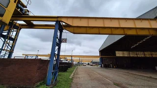 C9 - 2,400sqm Factory with cranes To Let - Roodekop