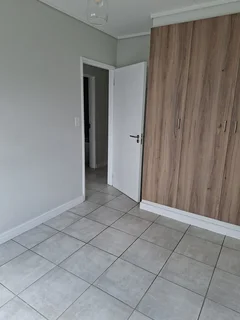 1st Floor Secure 3-bedroom And 2-bathroom Apartment In Greenlee Unit 484