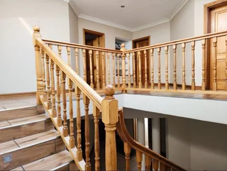 Spacious Facebrick Family Home with Flatlet in Secure Boomed Enclosure