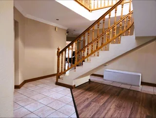 Spacious Facebrick Family Home with Flatlet in Secure Boomed Enclosure