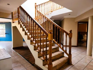 Spacious Facebrick Family Home with Flatlet in Secure Boomed Enclosure