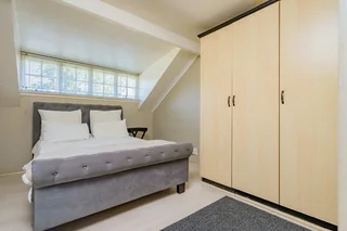 Modern Loft-Style Townhouse with Pool, Outdoor Kitchen &amp; Prime Location!