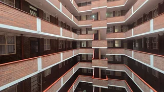 A Place That Just Works and Transport on your Doorstep