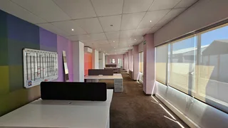 Warehouse To Let In Epping 2