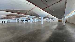 Warehouse To Let In Epping 2