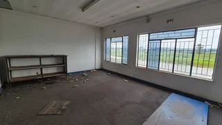 14A - 850sqm Warehouse To Rent - Roodekop