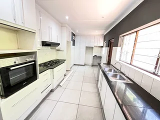 Family Home in the Heart of Glenashley