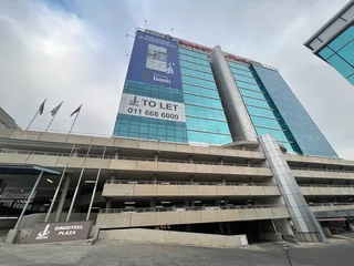 Compact and Prestigious Office Space To Let on the 16th Floor of Sinosteel Plaza