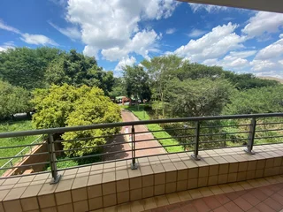 Office unit available for rent in the Woodlands Office Park