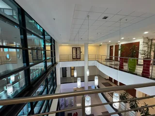 Modern 8th Floor Office To Let in Sinosteel Plaza