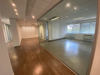 Office unit available for rent in the Woodlands Office Park