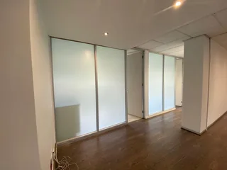 Office unit available for rent in the Woodlands Office Park