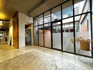 Modern Office Space for Rent – Prime Location with Backup Power