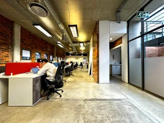 Modern Office Space for Rent – Prime Location with Backup Power