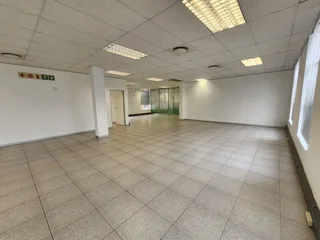 400sqm Office To Let – Monument Park – Modern Workspace With Premium Amenities