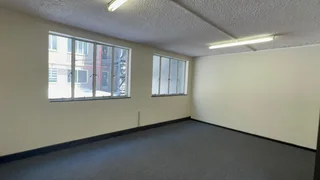 40 Square Meter Office Space To Let – Premium Towers, Pretoria Central – Modern Convenience