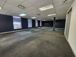 100sqm Office To Let – Monument Park – Exceptional Business Convenience