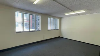 40 Square Meter Office Space To Let – Premium Towers, Pretoria Central – Modern Convenience