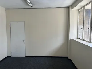 40 Square Meter Office Space To Let – Premium Towers, Pretoria Central – Modern Convenience