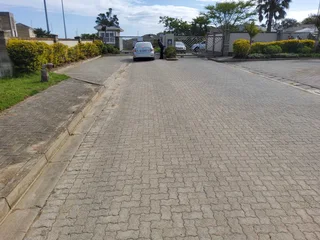 Build your own dream home in the most development secured area in Gonubie