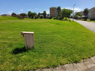 Build your own dream home in the most development secured area in Gonubie