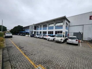 3481m² Warehouse TO LET in Montague Gardens with Gantry Cranes and large power supply