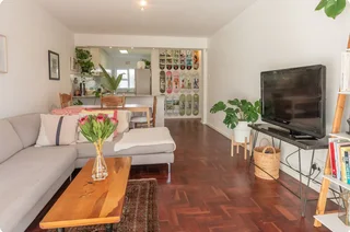 Spacious 2-Bedroom And 1-Bath Apartment In Sea Point