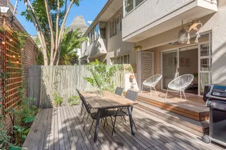 Spacious 2-Bedroom And 1-Bath Apartment In Sea Point