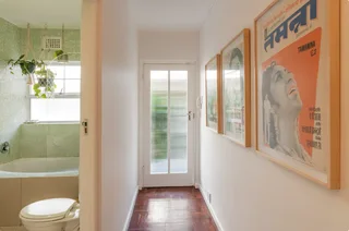 Spacious 2-Bedroom And 1-Bath Apartment In Sea Point