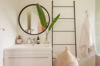 Spacious 2-Bedroom And 1-Bath Apartment In Sea Point