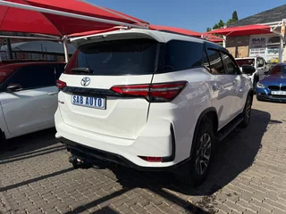 2018 Toyota Fortuner 2.8 GD-6 Raised Body AT