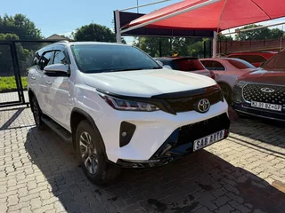 2018 Toyota Fortuner 2.8 GD-6 Raised Body AT