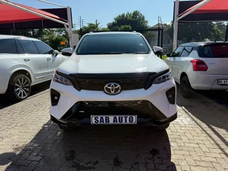 2018 Toyota Fortuner 2.8 GD-6 Raised Body AT