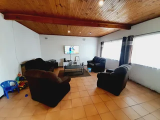 A Perfect Blend in Just the Right Location!