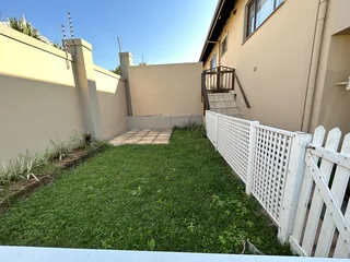 Pet Friendly - 1 Bedroom Furnished Cottage in Glenashley