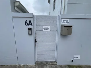 33m² Open Plan Office Unit To Let in Table View