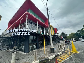 Modern Office Space To Let at Parktown Quarter