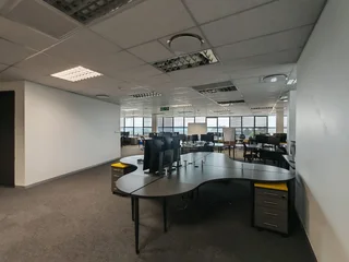 625 Square Meter AAA-Grade Office To Let In Menlyn – Premium Workspace With Full Backup Power