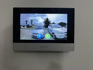 33m² Open Plan Office Unit To Let in Table View