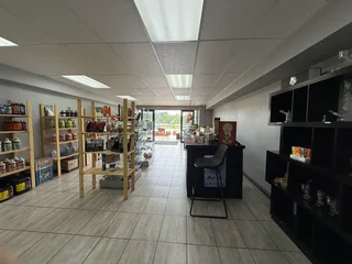 Prime Retail Space To Let at Honeycrest Shopping Centre