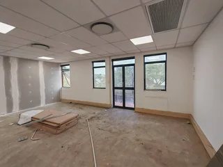 81 Square Meter Office To Let In Faerie Glen – Ready to move in early 2026