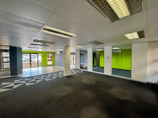 Prime Office Space to Let - Hurlingham Office Park, Bryanston