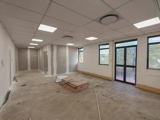 81 Square Meter Office To Let In Faerie Glen – Ready to move in early 2026