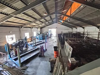 1,060m² Prime Premises For Sale in Oakdale Bellville