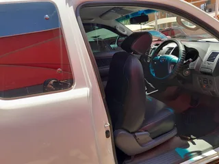 2014 Toyota Hilux 3.0 D-4D Xtra Cab R/Body 4x4 Raider