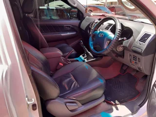 2014 Toyota Hilux 3.0 D-4D Xtra Cab R/Body 4x4 Raider