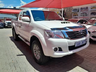 2014 Toyota Hilux 3.0 D-4D Xtra Cab R/Body 4x4 Raider
