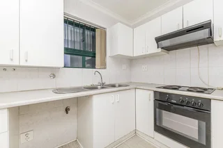 Light-Filled Two-Bedroom Apartment with Large Balcony &amp; Pool Access — Durbanville