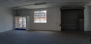 448m² INDUSTRIAL PREMISES TO LET IN SECURE BISINESS PARK